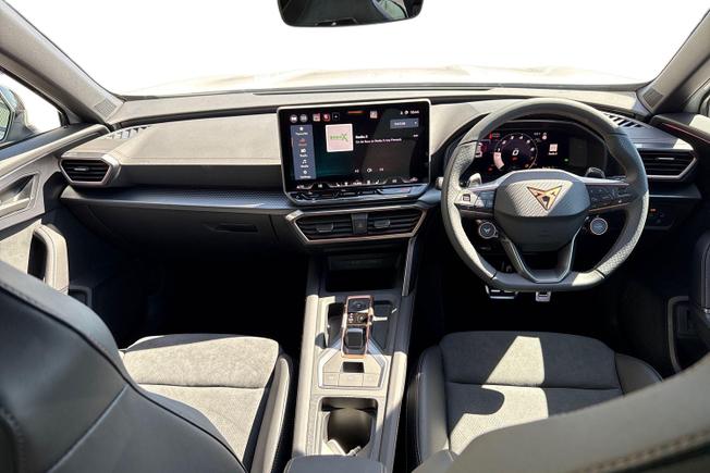 CUPRA Formentor Photo 10