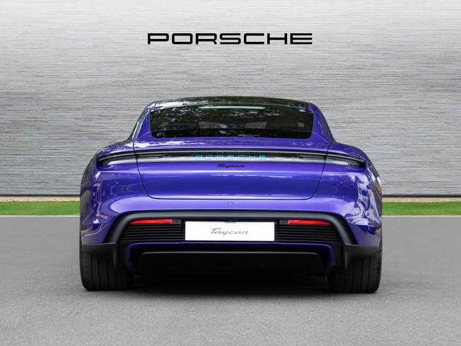 PORSCHE Taycan Photo 7