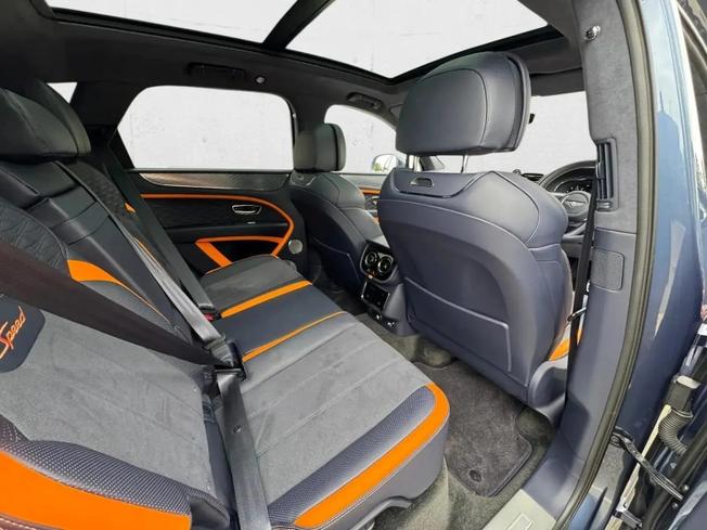 BENTLEY Bentayga Photo 7