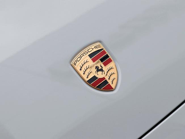 PORSCHE 911 Photo 29