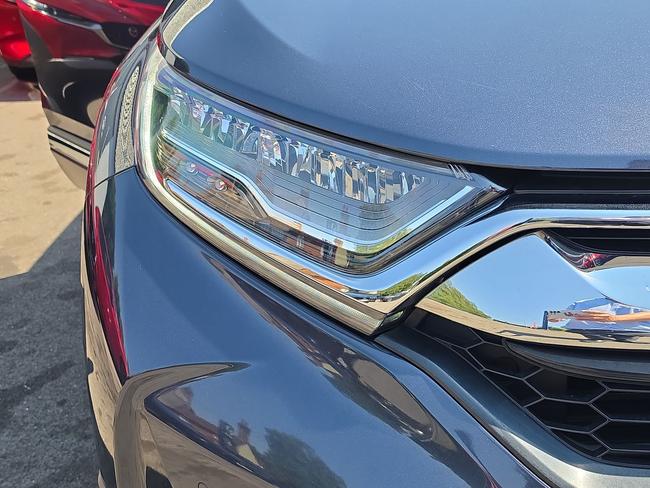 Honda CR-V Photo 6c731689-d2c6-46a9-baed-dc27de8994d6.jpg