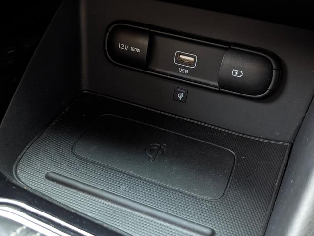 Kia Niro Photo 6cb43d16-833e-4934-b344-5e72161d1c17.jpg