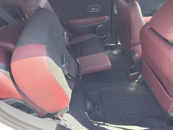 Honda HR-V Photo 16