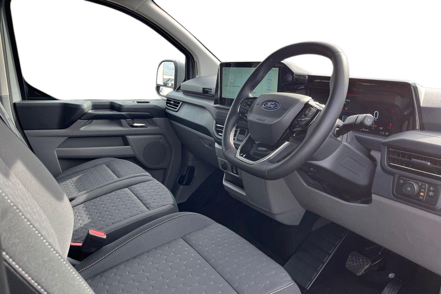 Ford TRANSIT CUSTOM Photo 13