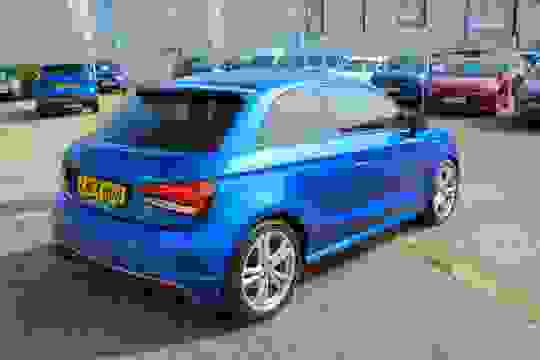 Audi A1 Photo 6ccfe160-3a6c-454c-b10f-7b94bfbd677a.jpg