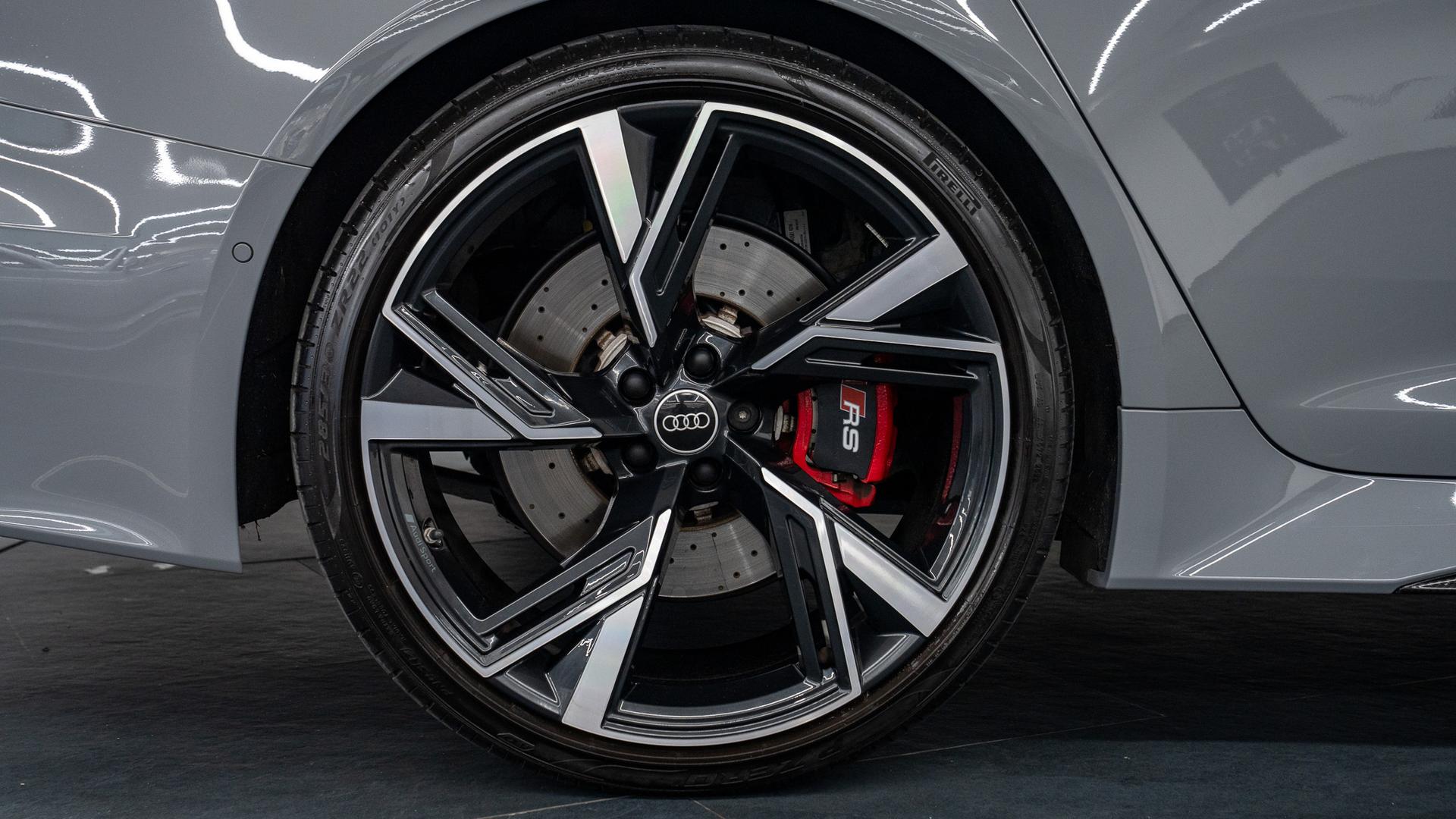 Audi RS6 Photo 6cda3053-c7ec-4f88-a617-ff98416e1363.jpg