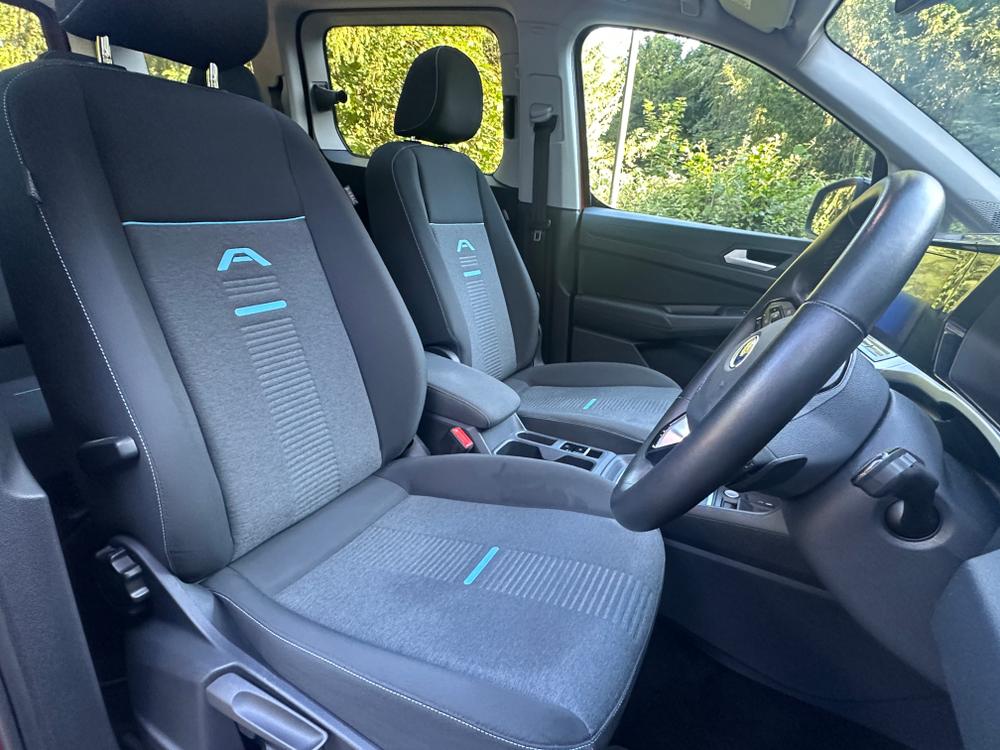 Used Ford Grand Tourneo Connect RA74VVZ 15
