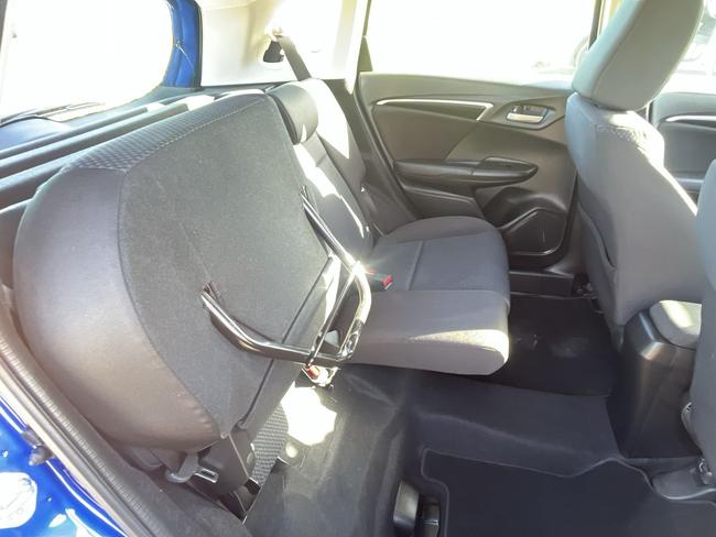 Honda Jazz Photo 6cddefcc-e357-4afb-8cc1-2d8ea8b0118d.jpg