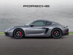 PORSCHE 718 Cayman Photo 5