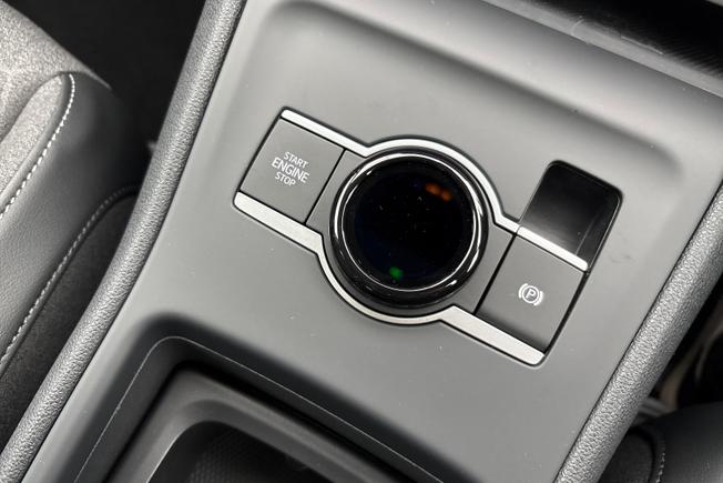VOLKSWAGEN  Tiguan Photo 28