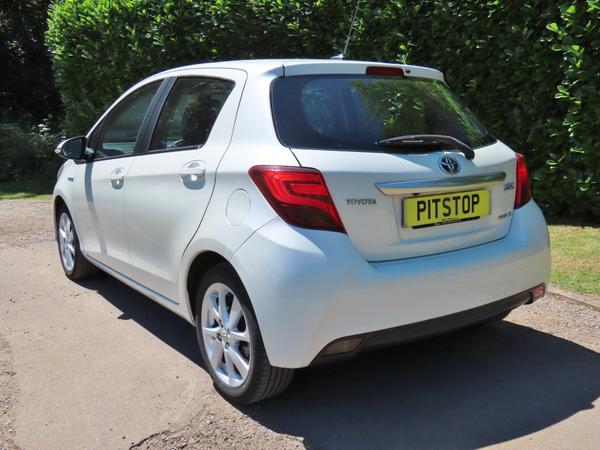 Used Toyota Yaris DF14XRT 20