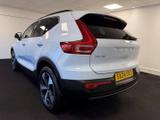 Volvo XC40 Photo 7
