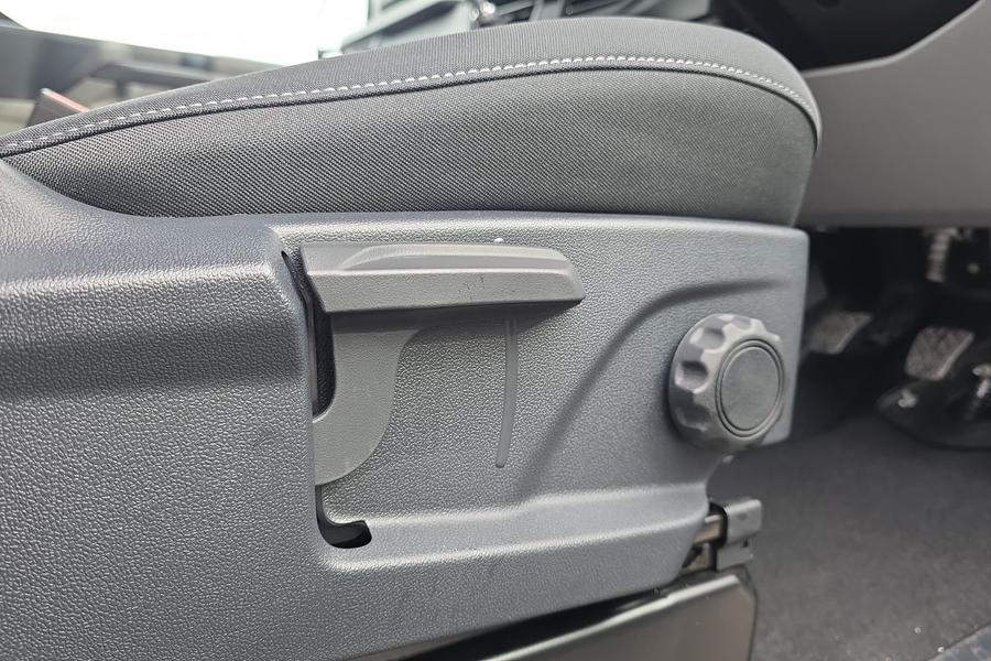 Ford TRANSIT CUSTOM Photo 6d2c822d-e6de-43f8-82a8-45e85bd30355.jpg