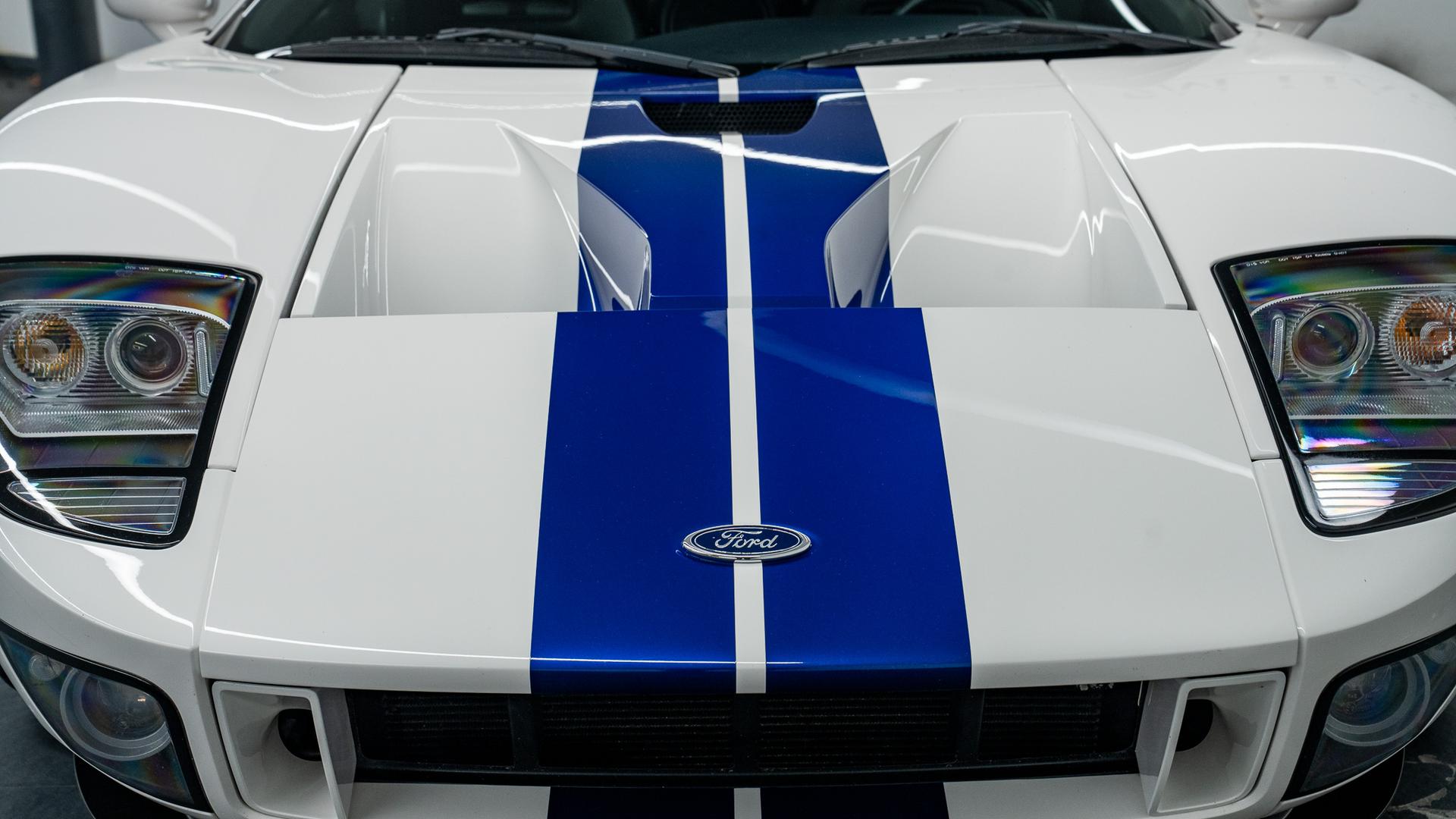 Ford GT Photo 6d2deaff-4d35-4520-855f-ceed51d21ee4.jpg