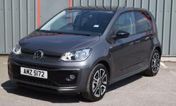 Volkswagen UP Photo 8