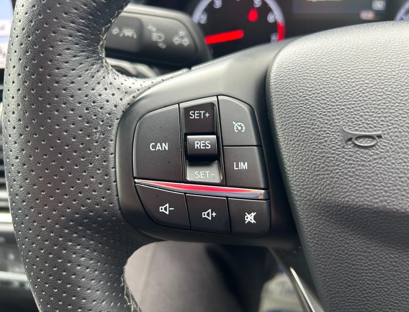 Ford Fiesta Photo 6d51c86b-91e3-4bfa-9204-42add9c1ca25.jpg
