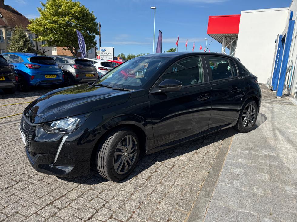 Peugeot 208 Photo 6d54d4ba-8c7e-4a06-b4cd-cdd358f2d249.jpeg