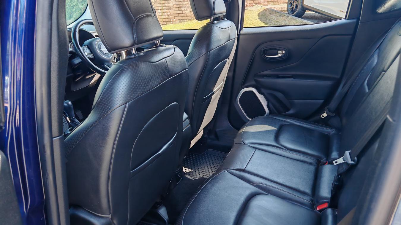 Used Jeep Renegade OU66RZE 18