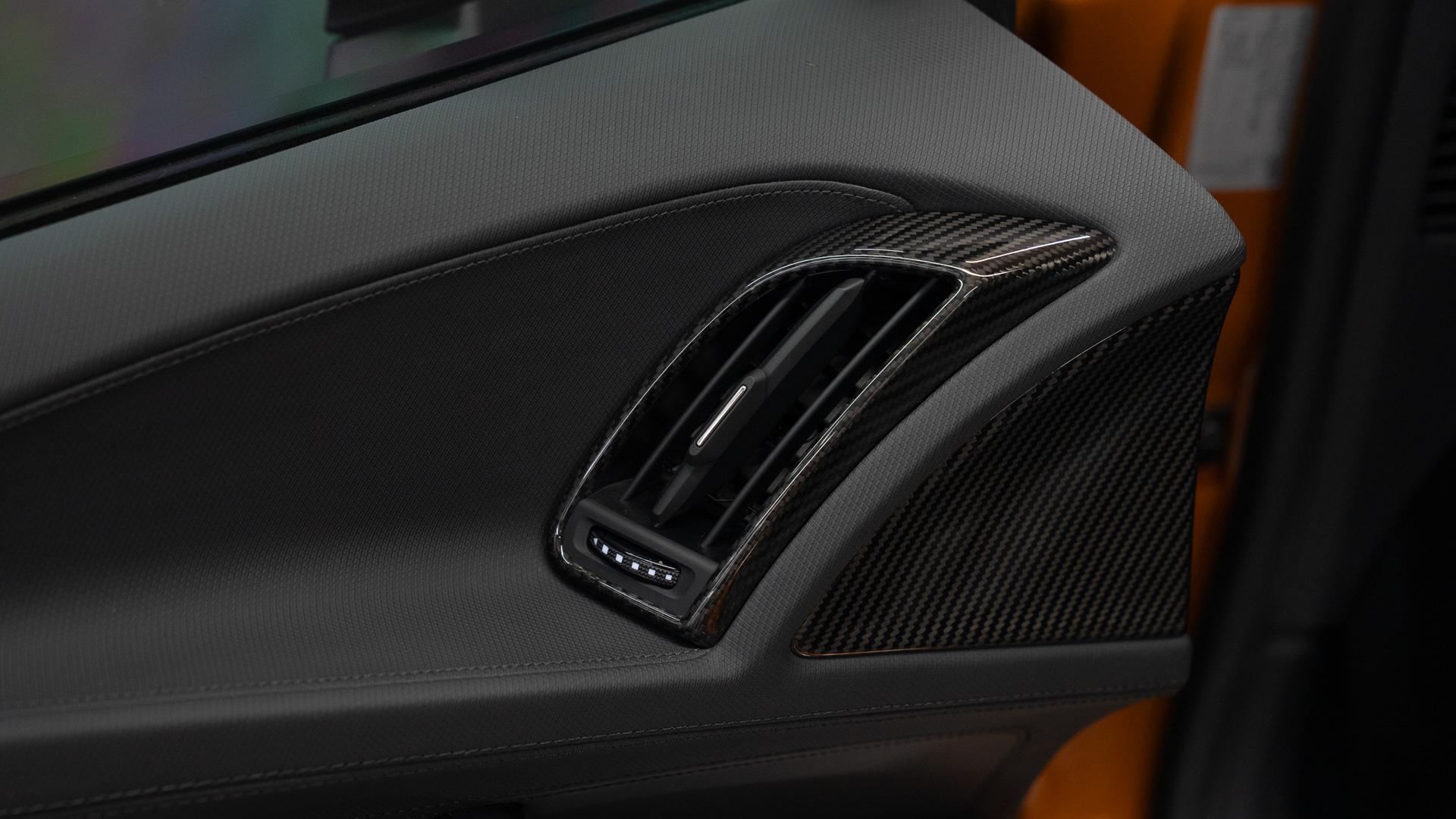 Audi R8 Photo 6d812421-08ed-475e-9fd4-48b94586fe7c.jpg