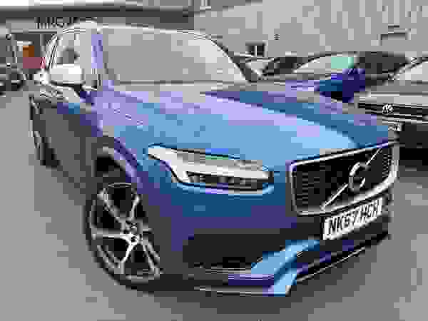 Used 2018 VOLVO XC90 2.0 T8 Hybrid R DESIGN Pro 5dr Geartronic Blue at Chippenham Motor Company