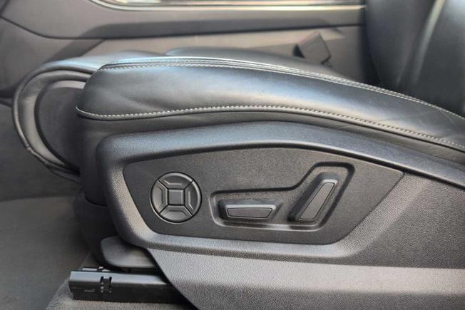 AUDI Q7 Photo 22