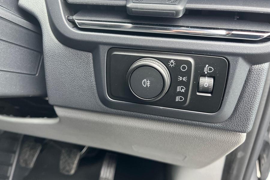 Ford TRANSIT CUSTOM Photo 6da376bd-eaf3-4fdf-aa6b-cb1bab00f51d.jpg