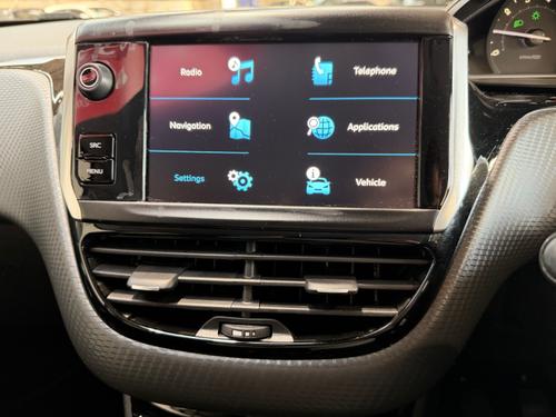 Peugeot 208 Photo 6daa96fa-af30-4c9e-96ea-1e4947d8cced.jpeg