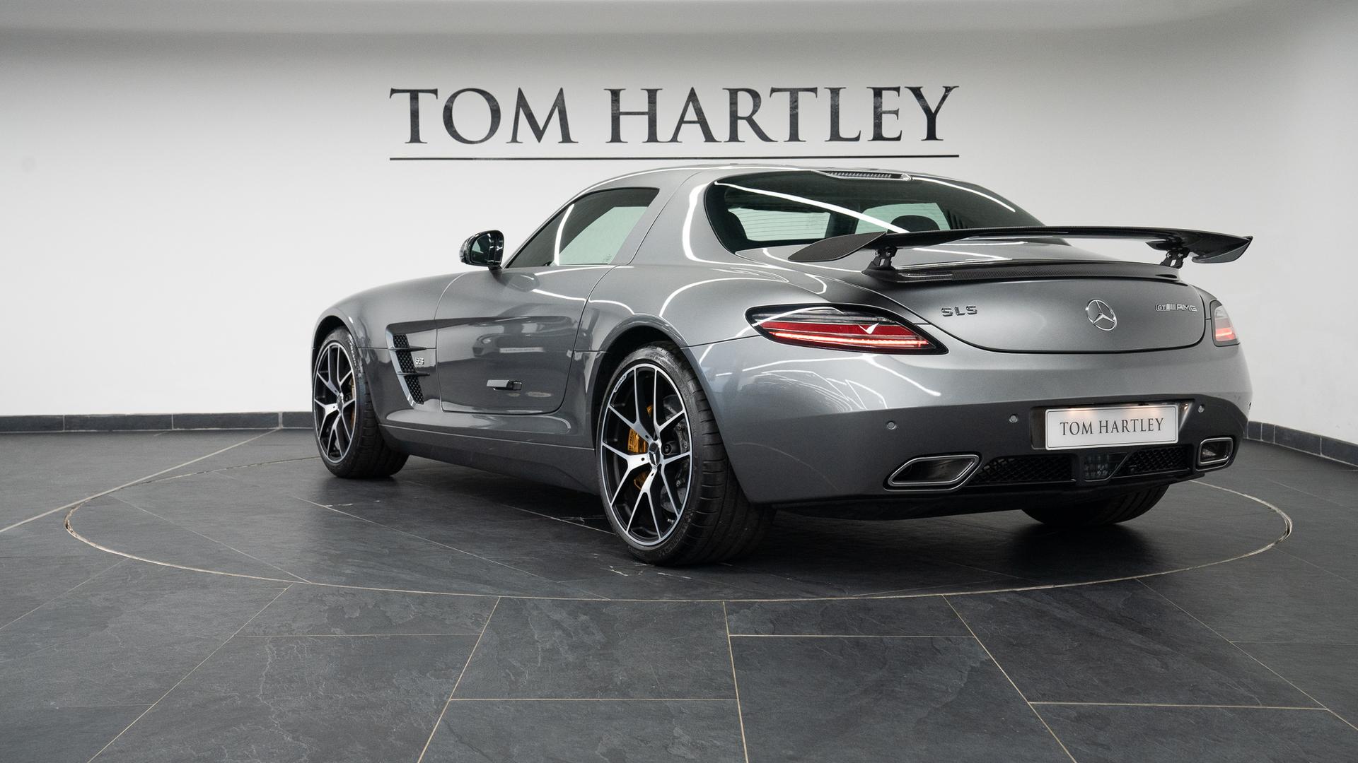 Mercedes-Benz SLS AMG Photo 6db25faa-9112-471c-aa0a-f173ce3fec3c.jpg