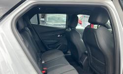 Peugeot 2008 Photo 4