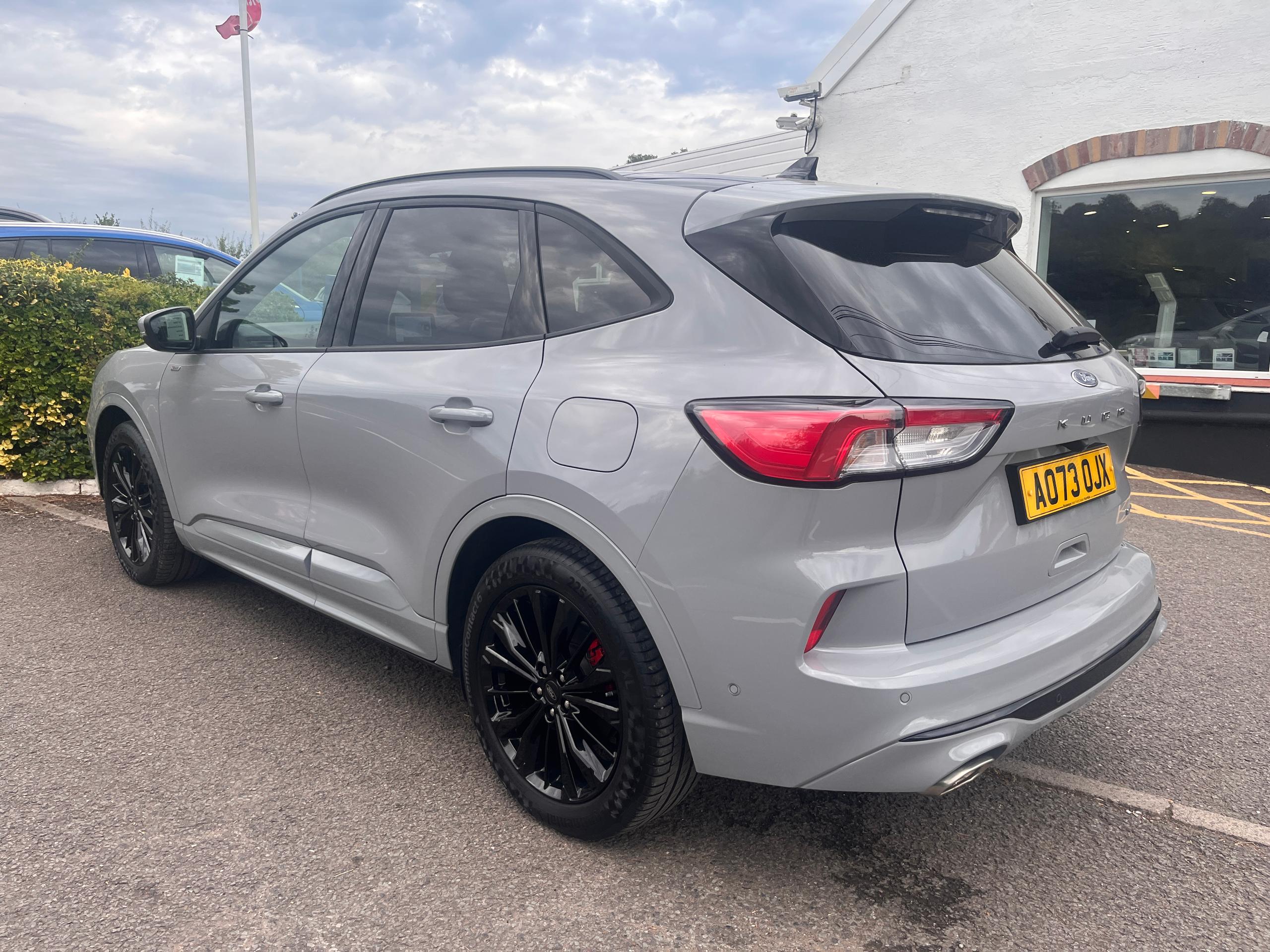 Used Ford Kuga AO73OJX 10