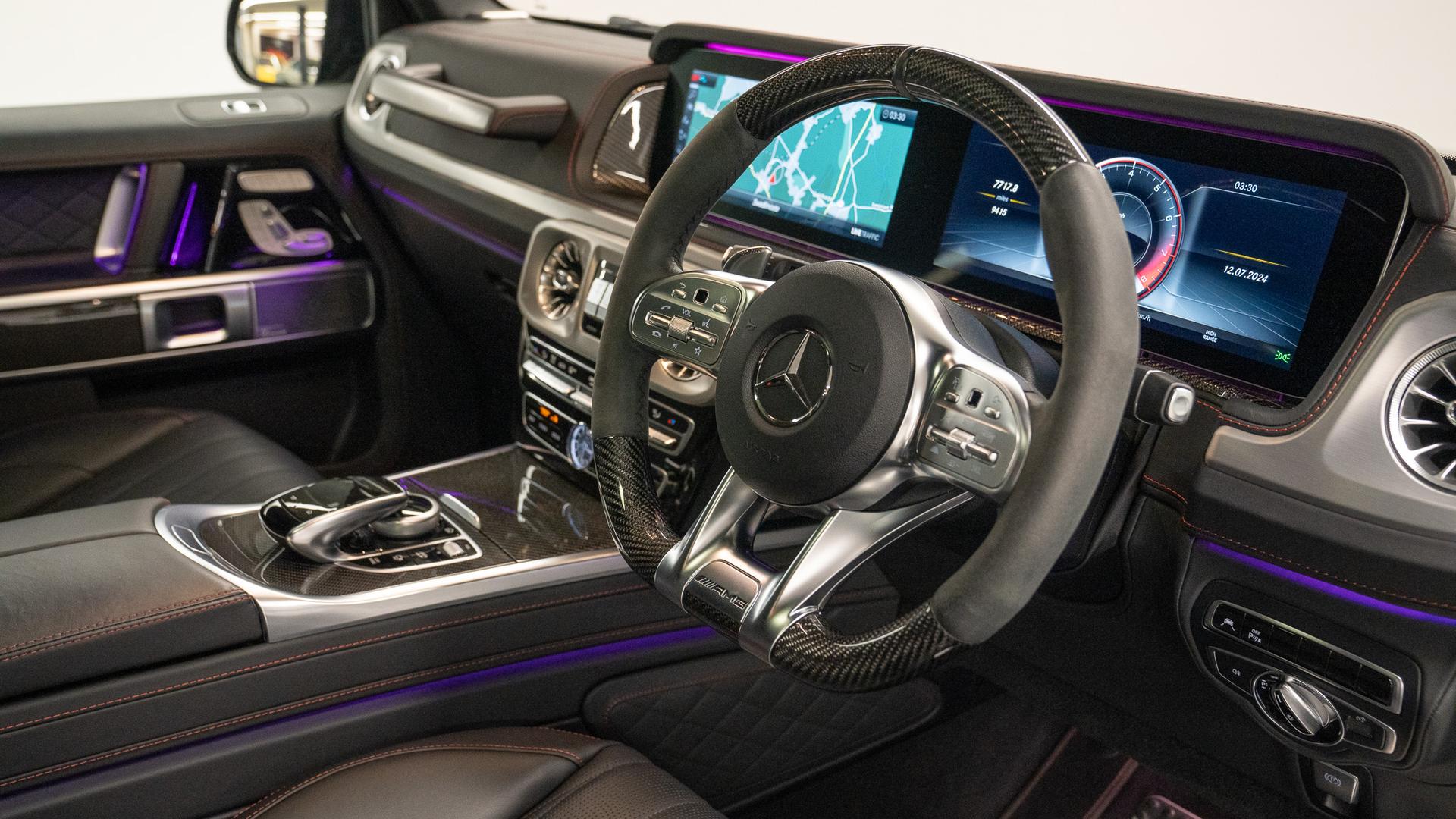 Mercedes-Benz G-CLASS Photo 6dc41f2a-723c-4029-a863-17dc13c2b783.jpg