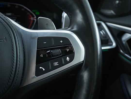 BMW 4 Series Photo 6dea1764-bd57-4b7a-9bc0-7efa58351d17.jpg