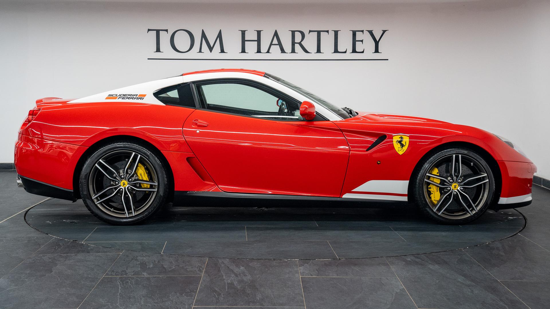 Ferrari 599 GTB Photo 6df5b66d-6275-4f33-bbd9-b0f2e60fab4b.jpg