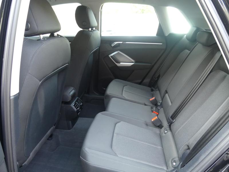 Audi Q3 Photo 6df95de8-eac8-467a-9797-7960611e6eac.jpg