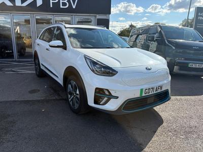 Used 2022 Kia e-Niro 64 kWh 4+ Pearl White at Kia Motors UK