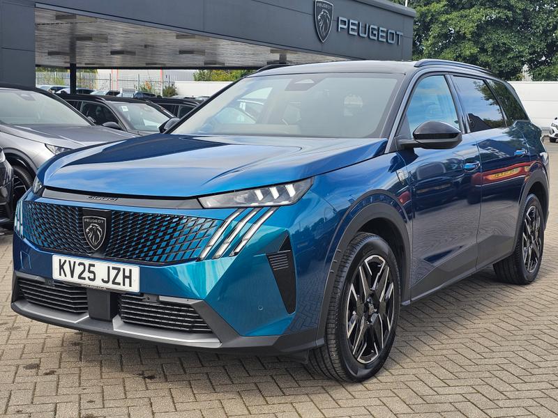 2025 25 PEUGEOT 5008