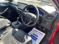 Ford Focus Photo 22