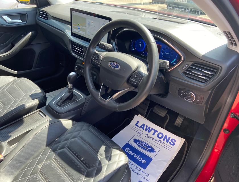 Ford Focus Photo 6e45ca84-b501-45cb-8c05-dc7e0f0c1062.jpg