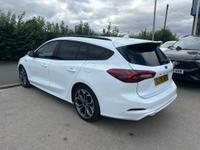 Ford Focus Photo 4