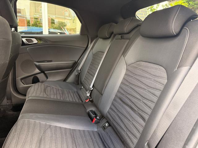 Kia XCeed Photo 6e51890d-2af2-4e9d-a85e-8ddf82f8a8a9.jpg