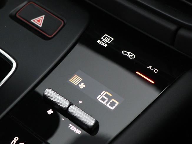 Porsche Macan Photo 52