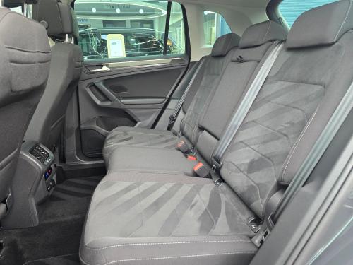 Volkswagen Tiguan Photo 6e56ba6a-9e49-4bbd-930a-79b212ee384e.jpg
