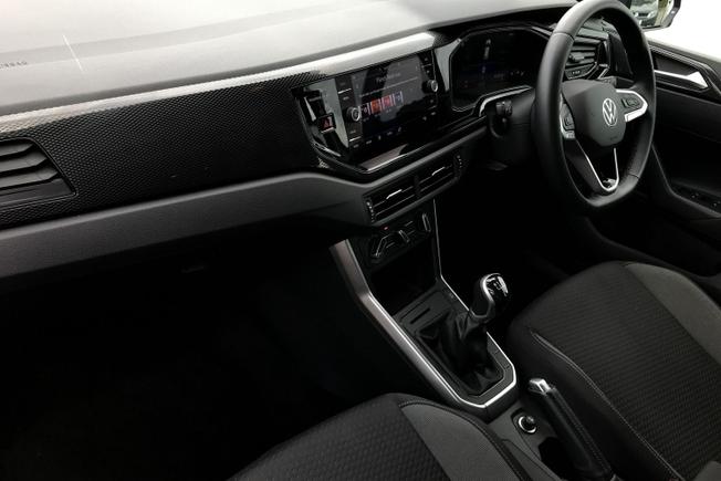VOLKSWAGEN Polo Photo 2