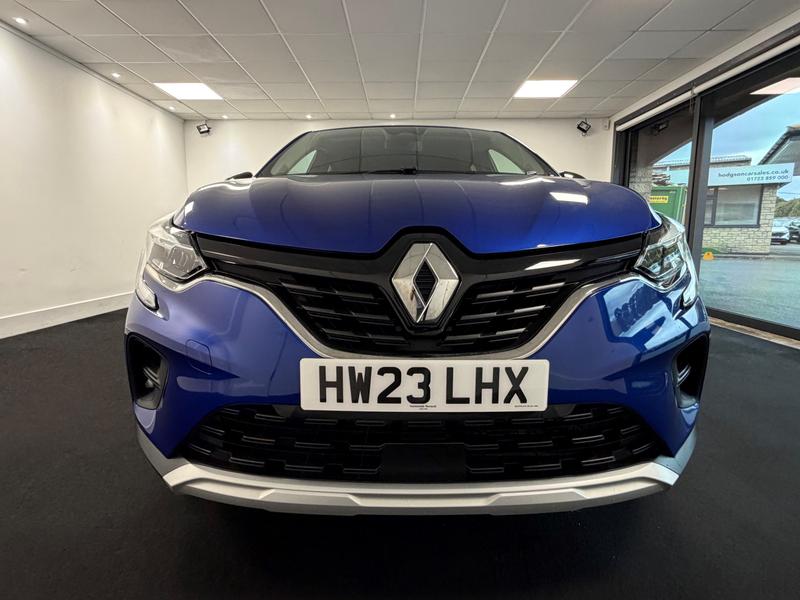 Renault Captur Photo 6e90cfd6-4a09-4635-8751-398b6ad77b91.jpg