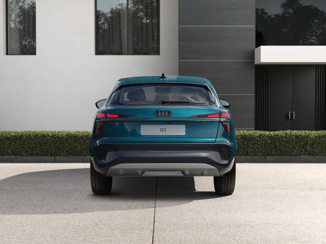 AUDI  Q3 Sportback Photo 4