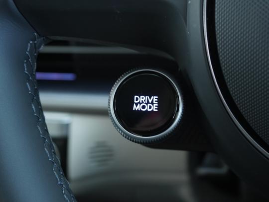 Hyundai IONIQ 6 Photo 6e94540a-8368-43b7-ac88-165bf8261551.jpg