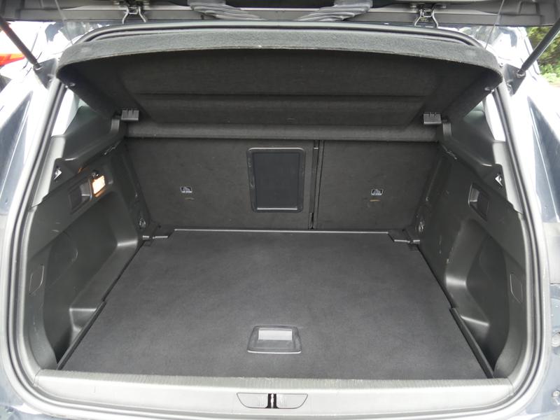 Vauxhall Grandland X Photo 6ea729b4-fe6f-494e-945d-72356c010686.jpg