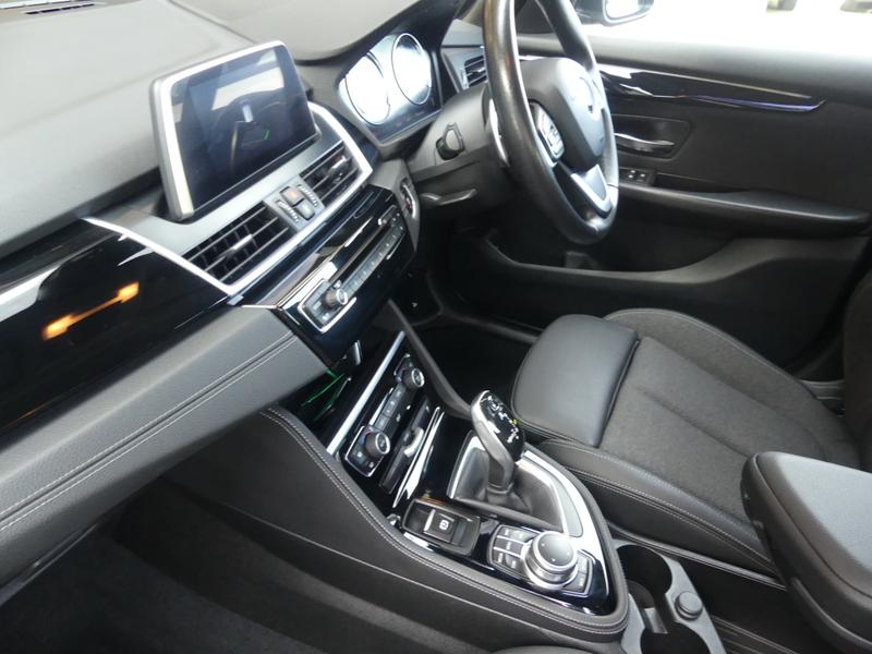 BMW 2 Series Active Tourer Photo 6eb9fa23-06ac-419a-aee3-1df0ca72ecf2.jpg