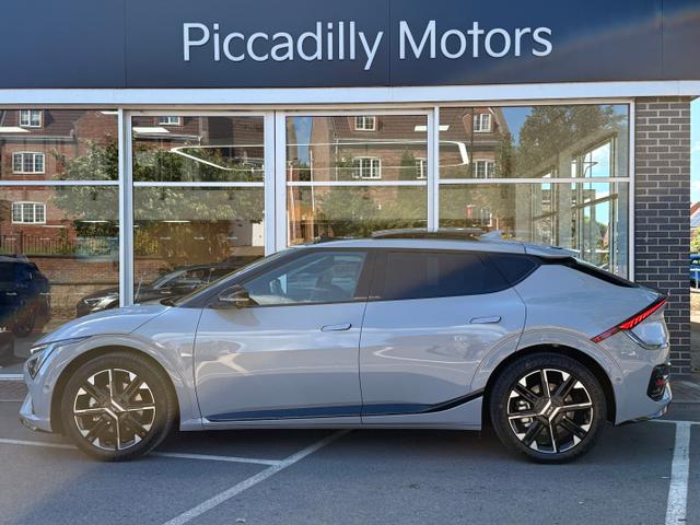 Kia EV6 Photo 6ec0a1fa-f994-4370-b41a-4aad8bcdc9cb.jpg