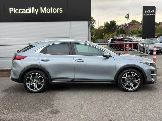 Kia XCeed Photo 6ec7744e-bd09-4392-9ddf-fb3fe71cd0c0.jpg